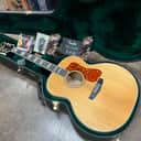Guild F-50 jumbo acoustic guitar made in USA 2005 in excellent- mint condition with original hard case and case candy