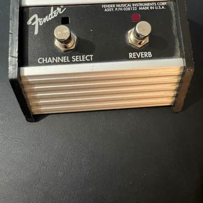 Vintage Fender 2-Button Footswitch – Channel Select / Reverb (P/N 0028122000) 1980's image 2