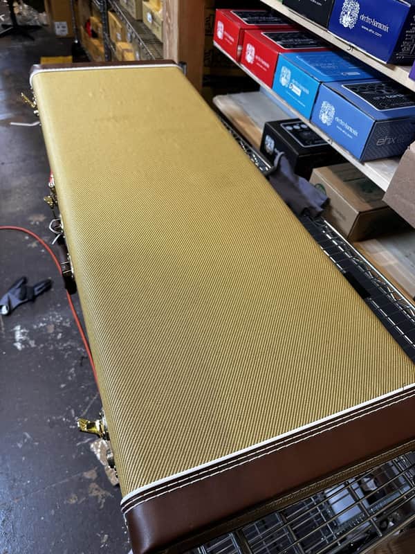 Fender Stratocaster Classic Series Wood Case image 1