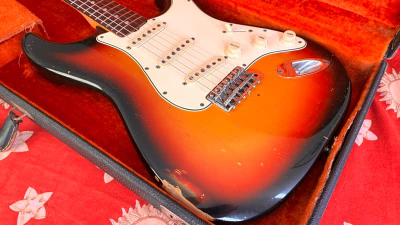 Fender Stratocaster 1965/66 - SUNBURST image 1