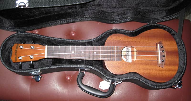 Islander Ukulele MS-4 Soprano Ukulele /w/ Hard Case Never Played image 1