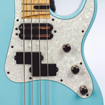 Yamaha Attitude Limited 3, signed by Billy Sheehan image 3