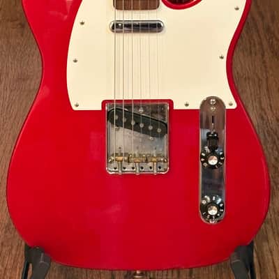 2000 - 2001 FENDER MUDDY WATERS TELECASTER!! ~ Candy Apple Red! ~ All Original!! image 1