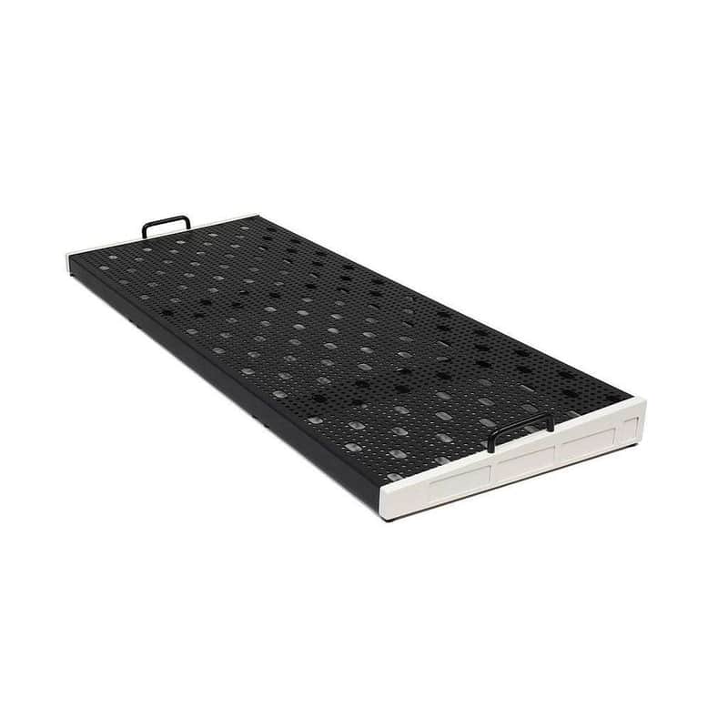 Temple Audio TRIO 43 Pedalboard, Vintage White image 1