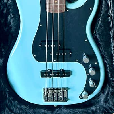 Warmoth Fender American Deluxe Precision Bass with Rosewood Fretboard - Sonic Blue HSC image 2