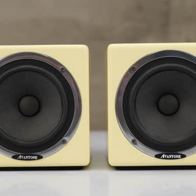 Avantone Pro Active MixCubes No Power Supplies #58248 image 2