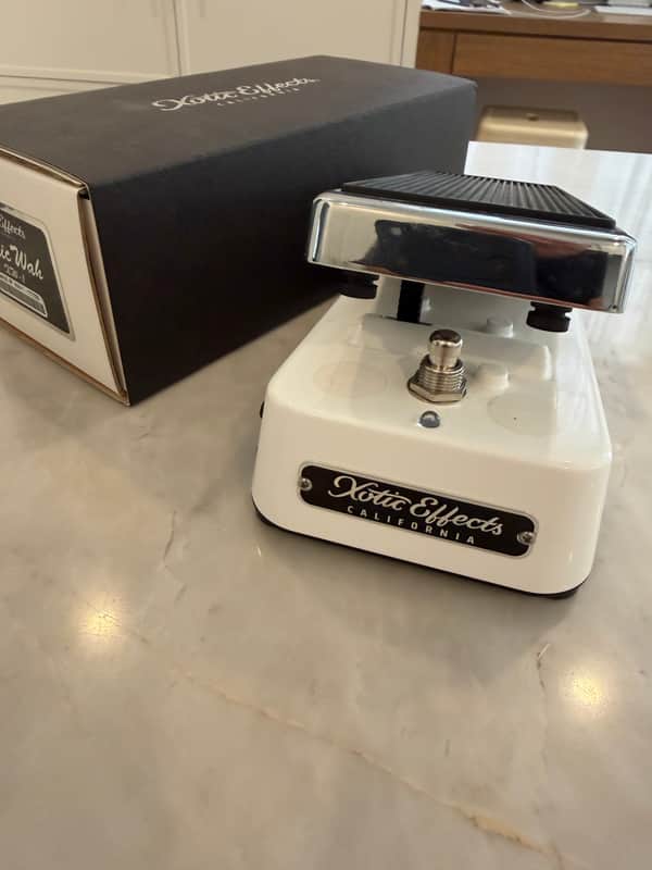 Xotic XW-1 Wah Pedal | Reverb Canada