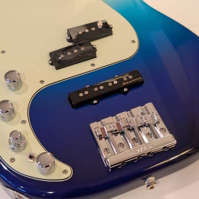 Left Handed 2022 Fender Player Plus Precision PJ bass Bel Air Blue fully loaded body image 7