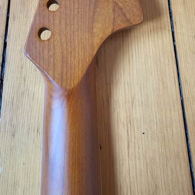 Custom 24inch big headstock vintage look left handed roasted maple electric guitar 2024 image 4