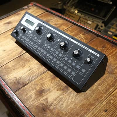 Moog Slim Phatty 2010s - Black image 2