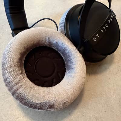 Beyerdynamic DT-770 PRO X Closed Back Headphones - 48 Ohms 2025 - Present - Black image 3