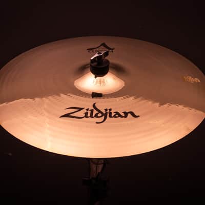 Zildjian 17" A Custom Crash image 1
