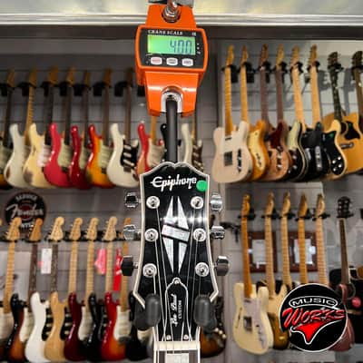 Epiphone   Adam Jones Les Paul Custom Korin Faught S Sensation image 3