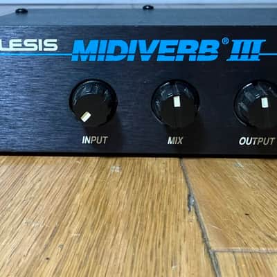 Alesis MidiVerb III Rack Mount Stereo Effects Processor w/ Factory Adapter, Very Good Condition image 2