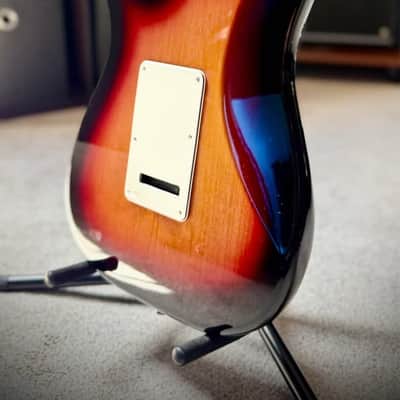 2018 FENDER Player Stratocaster Fishman Fluence pickups SSS Mexican image 3
