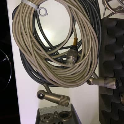 Neumann U 67 Large Diaphragm Multipattern Tube Condenser Microphone Pair 1960 - 1971 - Nickel image 6
