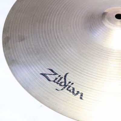 ZILDJIAN New Beat 14 HI-HAT 932 1334 A.ZILDJIAN Zildjian New Beat 14-inch Hi-Hat (07/13) image 12