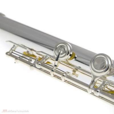 Yamaha Flute - YFL 212 image 8