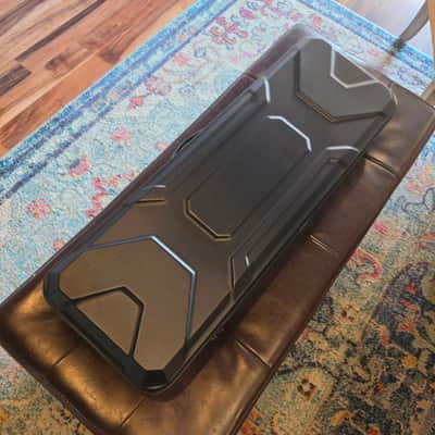 Crossrock CRA860VF ABS Molded Violin Case – Rectangular 4/4 Size, Backpackable, Black image 2