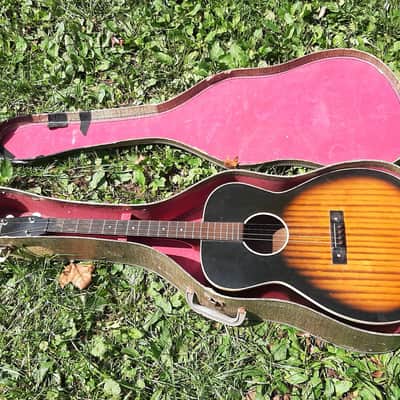 Harmony Stella Tenor Guitar, 1960's, Sunburst, Wavery Tuners, Case image 3