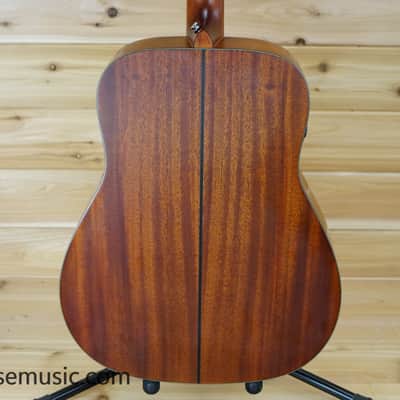 Yamaha FGX3 Red Label Dreadnought Acoustic-Electric Guitar - Natural image 2