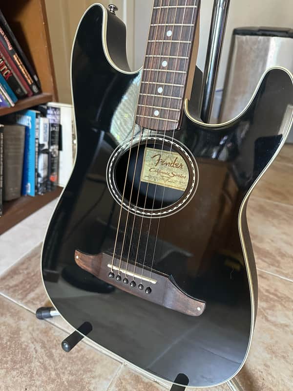 Fender Standard Stratacoustic 2009 - 2018 - Black