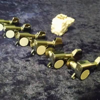 Like New Gotoh Style Chrome Tuners 6 in line Right Hand image 1