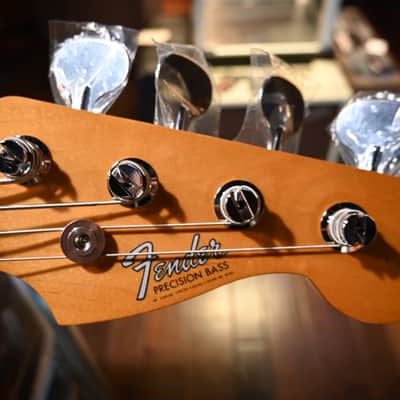 Fender Vintera III Late ‘60s Precision Bass - Lake Placid Blue #2727 image 6