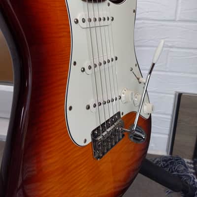Fender Standard Stratocaster Plus Top 2013 - 2017 image 7