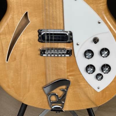 Rickenbacker 360/12 1965 - stunning Mapleglo w/all the 60's Beatle tones necessary ! image 10