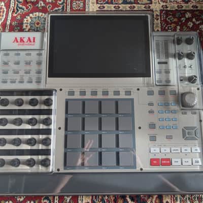 Akai MPC X Special Retro Edition DAW + Decksaver Bild 5