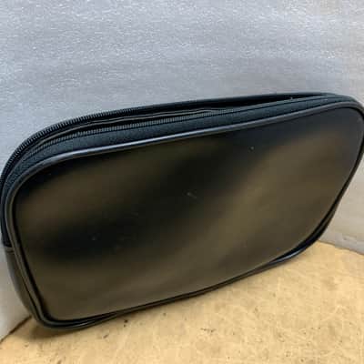 LARGE VINYL ZIPPERED MICROPHONE/ ACCESSORIES POUCH/ BLACK- MAKE OFFER! image 2