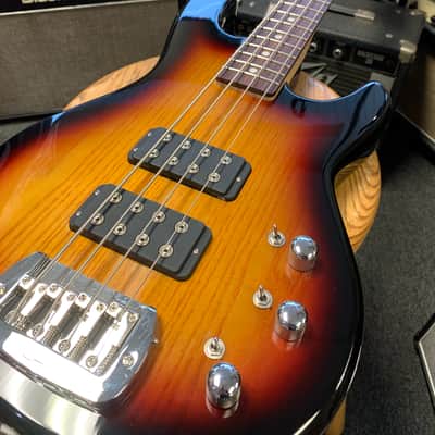 G&L L-2000 Tribute Bass - Sunburst image 12