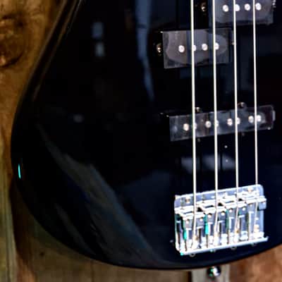 Ibanez GSR200-BK Gio Soundgear with Active EQ - Black image 4