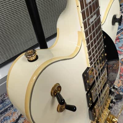 Gretsch G2627TG Streamliner Center Block 3-Pickup 2020 - 2021 - White image 6