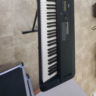 Korg KROSS 88-Key Digital Synthesizer Workstation 2010s - Black image 2