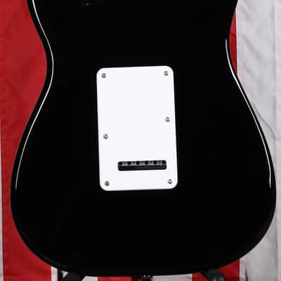 Squier Affinity Stratocaster Pack with Mustang Micro Amp - Black image 6