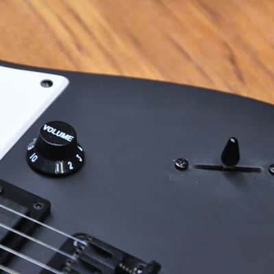 Squier Jim Root Telecaster Black image 6
