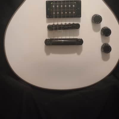 ESP LTD EC-256 White image 2