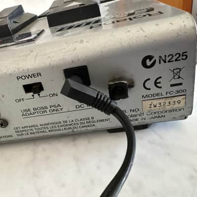 Roland FC-300 MIDI Foot Controller 2007 - 2023 - Silver image 9