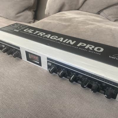 Behringer Ultragain Pro Mic2200 - Gearspace