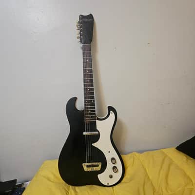 Silvertone 1448 1962 - Black sparkle image 1