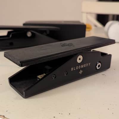 Tapestry Audio Bloomery Active Volume Pedal 2010s - Black image 2