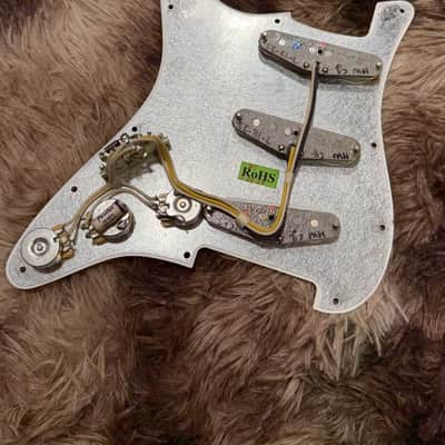 Fender Custom Shop Stratocaster "Chicago Special" Hand Wound Pickups Loaded Pickguard image 2