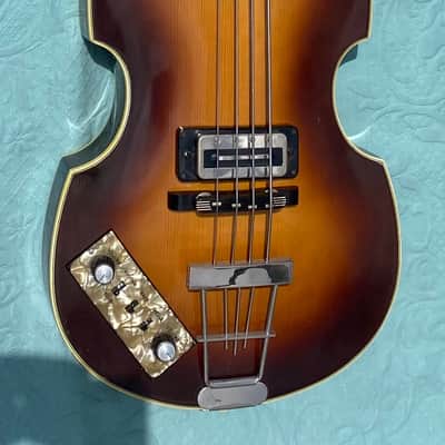 Hofner 500/1 Violin Bass LEFTY 1975 - Sunburst image 1