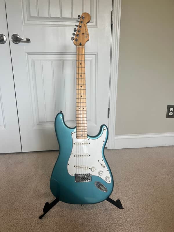 1995 Fender Stratocaster MIM - Lake Placid Blue/Ocean Turqois | Reverb
