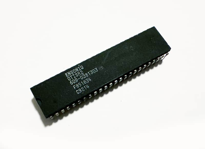 Ensoniq OTISR2 609-01381303 IC for VFX-SD, EPS16+, SQ1, SQ2, ASR-10, ASR-88 image 1