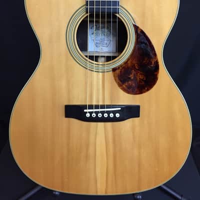 Johnson Carolina II Series JO27 All-Solid Auditorium Acoustic Guitar Natural image 2
