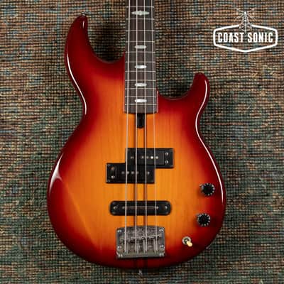 YAMAHA BB2000 bass guitars