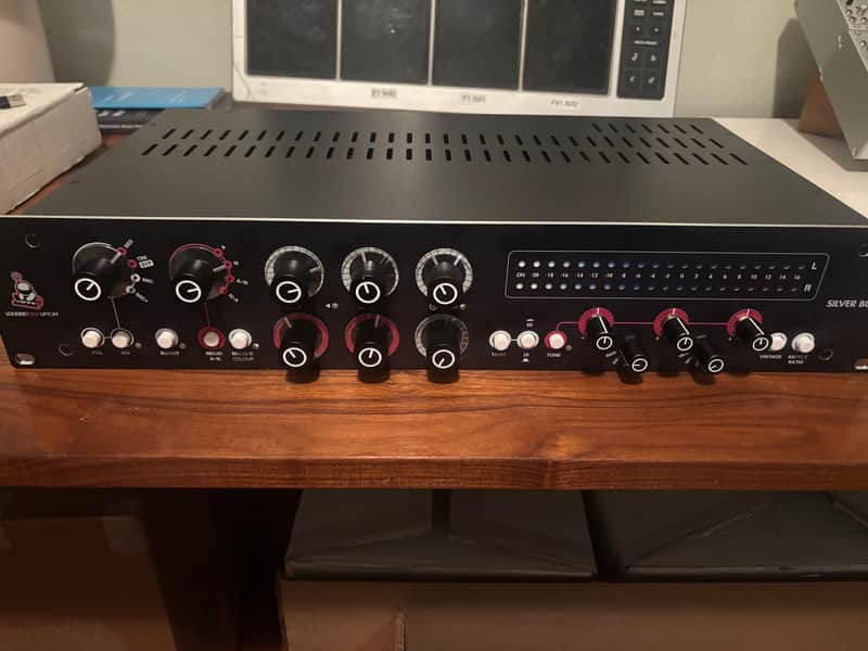 Louder Than Liftoff Silver Bullet Mk2 2026 - Black image 1